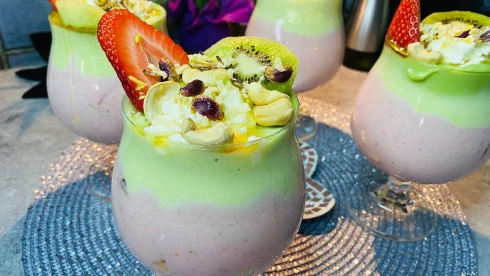 افوكادوا عسل مكسرات قشطة عربي