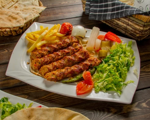 صحن كباب دجاج