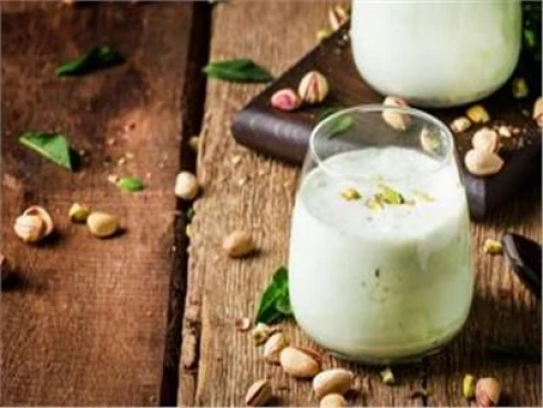 بستاشيو لاتية